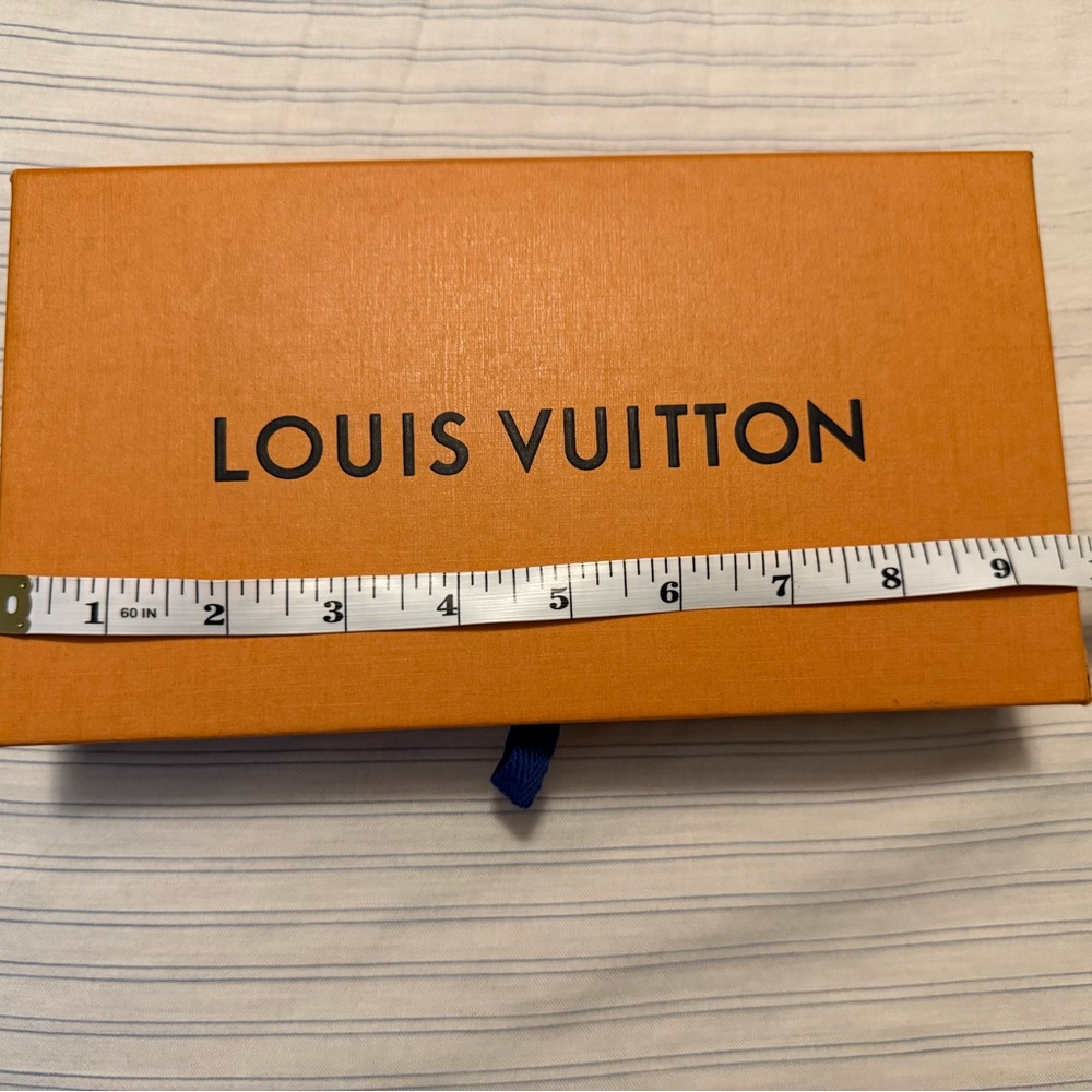 Louis Vuitton Signature Orange Box - Picture 5 of 6